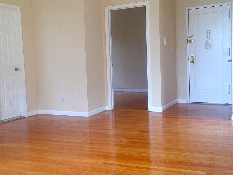 1st image of 3036 Bronxwood Ave APT 3B