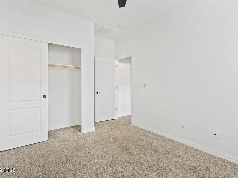 22218 E Cherrywood Dr — Photo 18