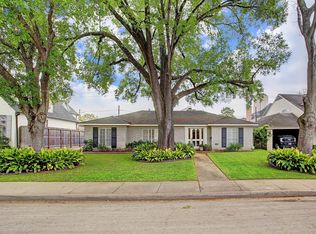 1503 Briarmead Dr, Houston, TX 77057