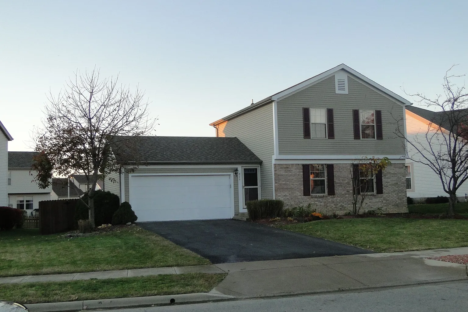 829 Gascony Dr photo 1