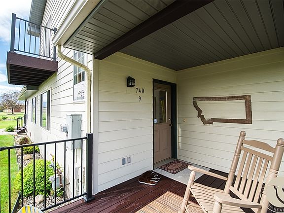 5th image of 740 Lower Continental Dr Unit 9