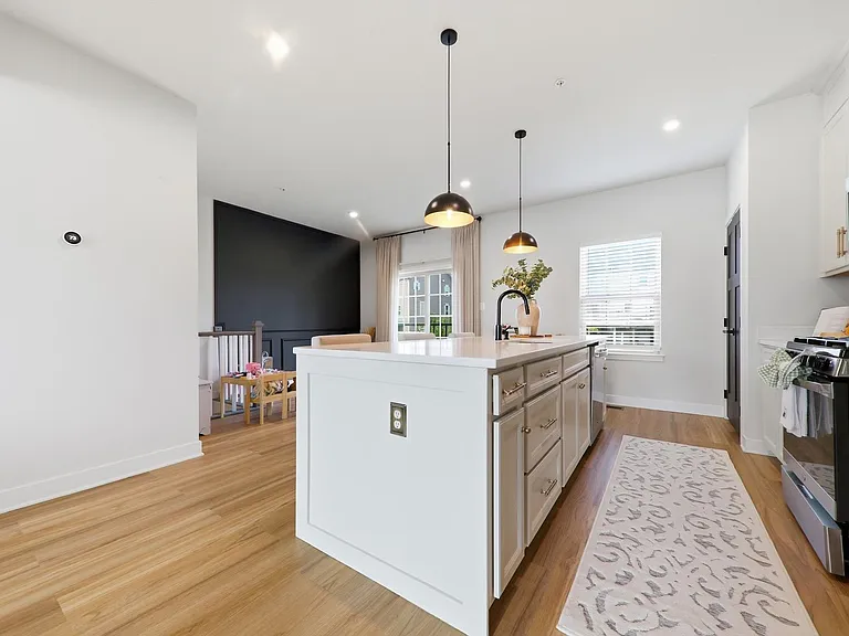 7234 Bodkin Way — Photo 12