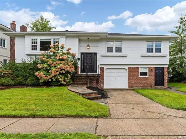 778 Sherwood Street, North Woodmere, NY 11581
