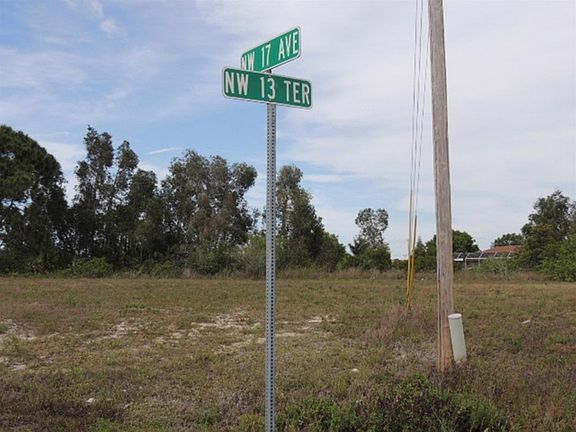 5th image of 1808 NW 13th Ter