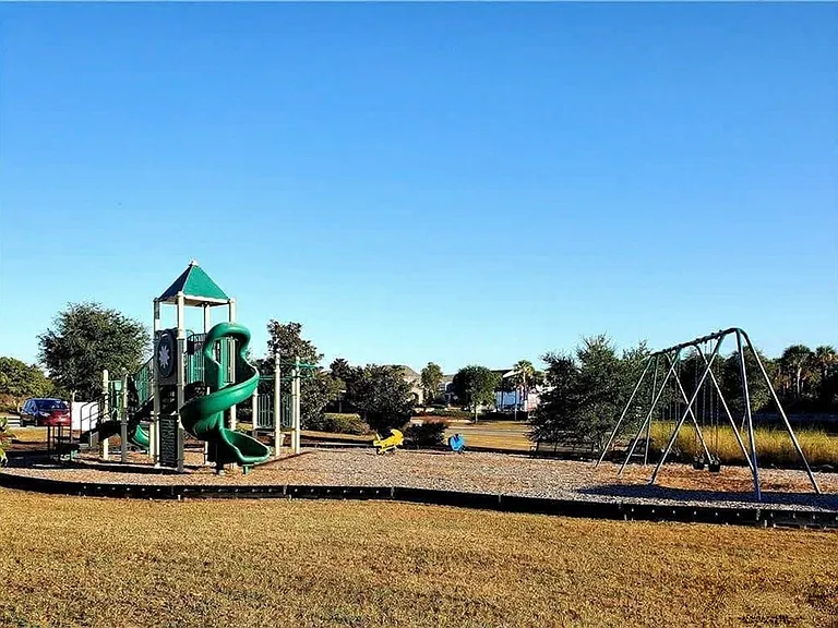 321 Dogwood Cir #ID1244799P — Photo 8