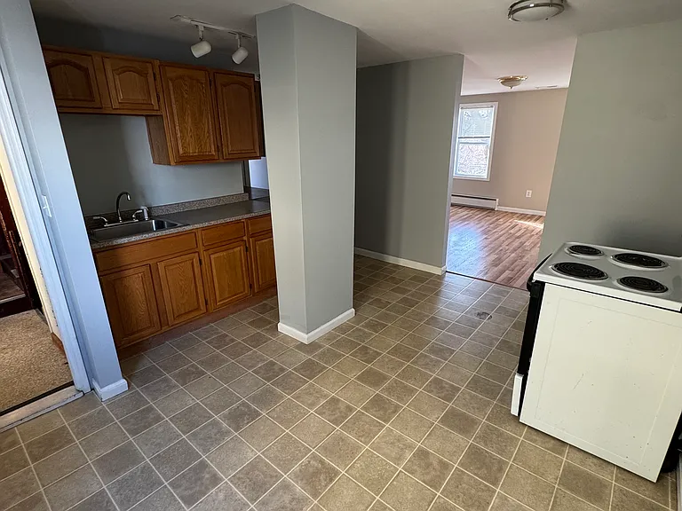34 Shamrock St #2 — Photo 3