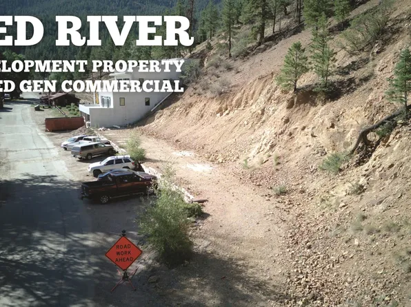  High St W, Red River, NM 87558