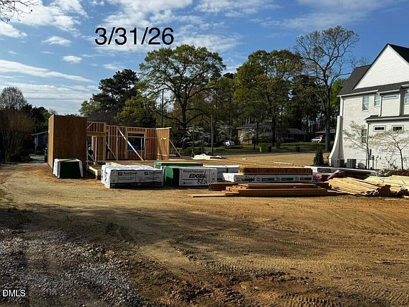 3rd image of 221 Dublin Rd