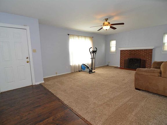 3rd image of 1865 S Weinbach Ave