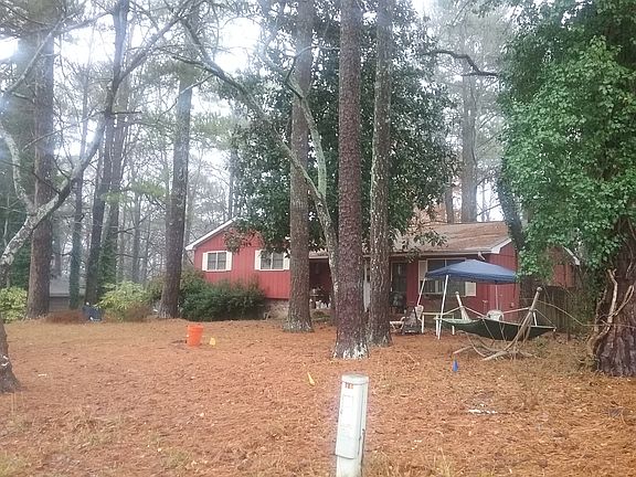 3rd image of 765 Shannon Ln