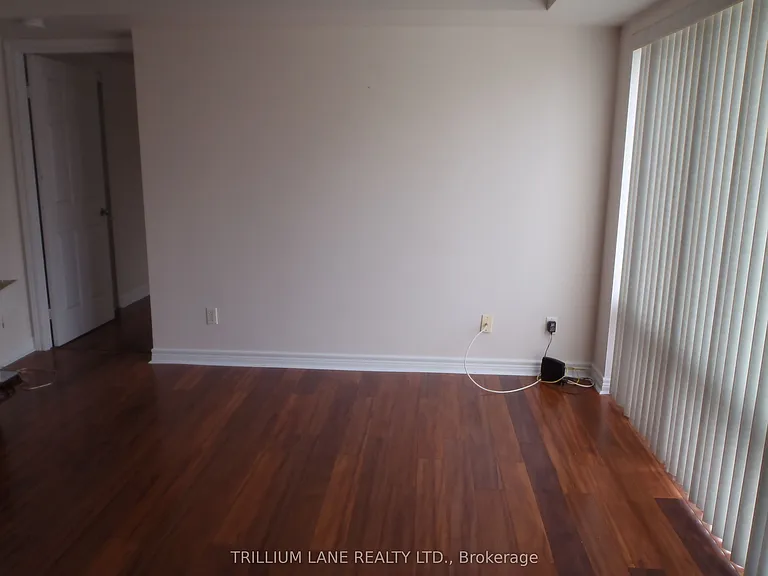 211 Randolph Rd #203 — Photo 9