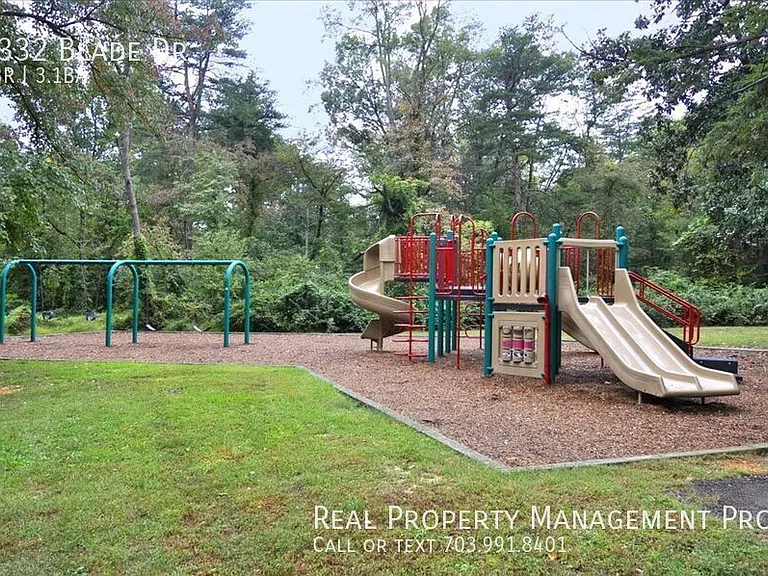 7332 Blade Dr — Photo 24
