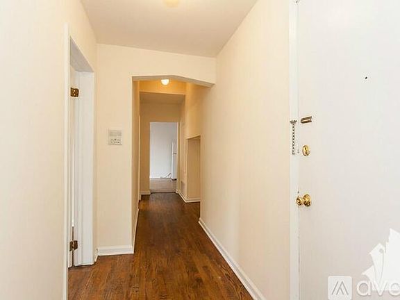4th image of 2319 N Kedzie Blvd #3