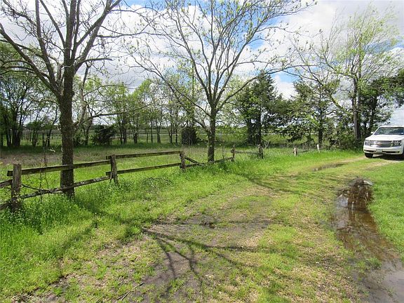 3rd image of 1364 N Fm 1752