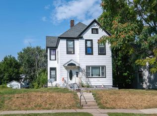 616 W 14th St, Davenport, IA