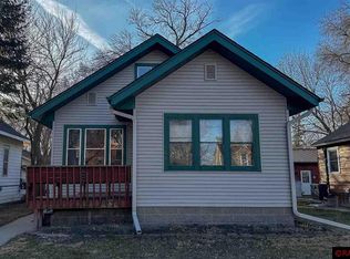 505 Center St, North Mankato, MN 56003