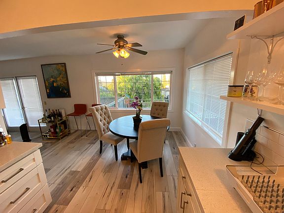 5th image of 305 Seymour Ln