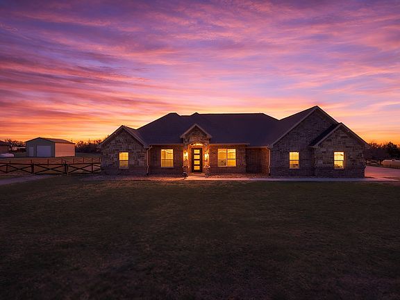 2nd image of 7613 Carter Ranch Rd