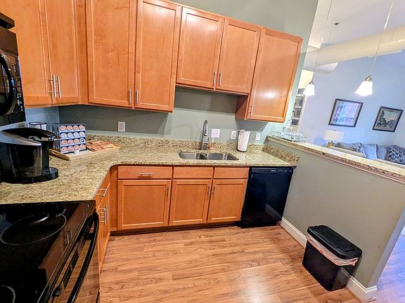 4th image of 220 W Market St Unit 311