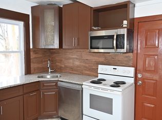 203 Cooke St #2, Waterbury, CT 06710