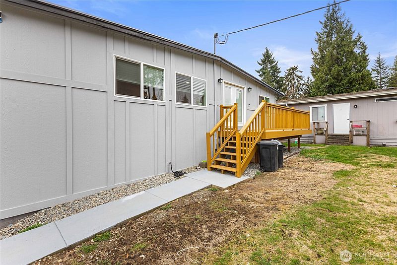 5th image of 7415 100th Street E
