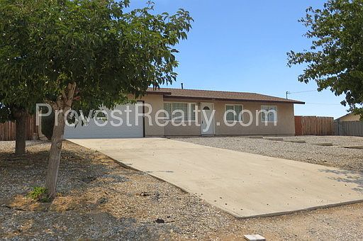 2nd image of 17115 Catalpa St