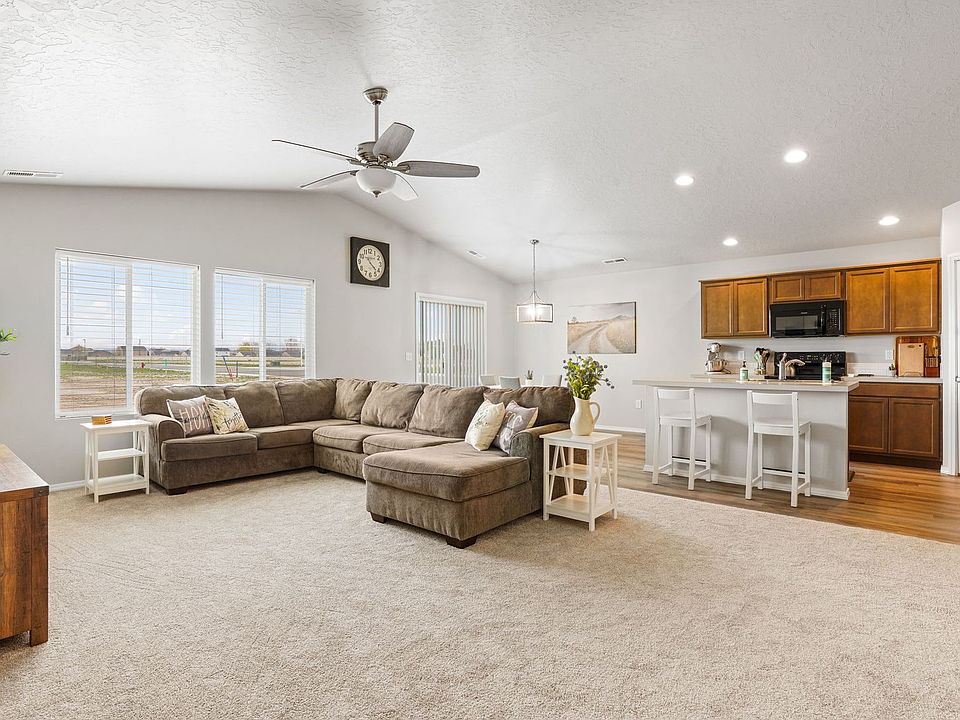 1st image of 12807 Carkhill St