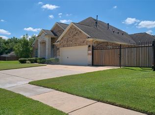 3202 Durango Dr, Pearland, TX 77581