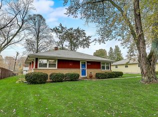 8622 N 52nd St, Brown Deer, WI 53223
