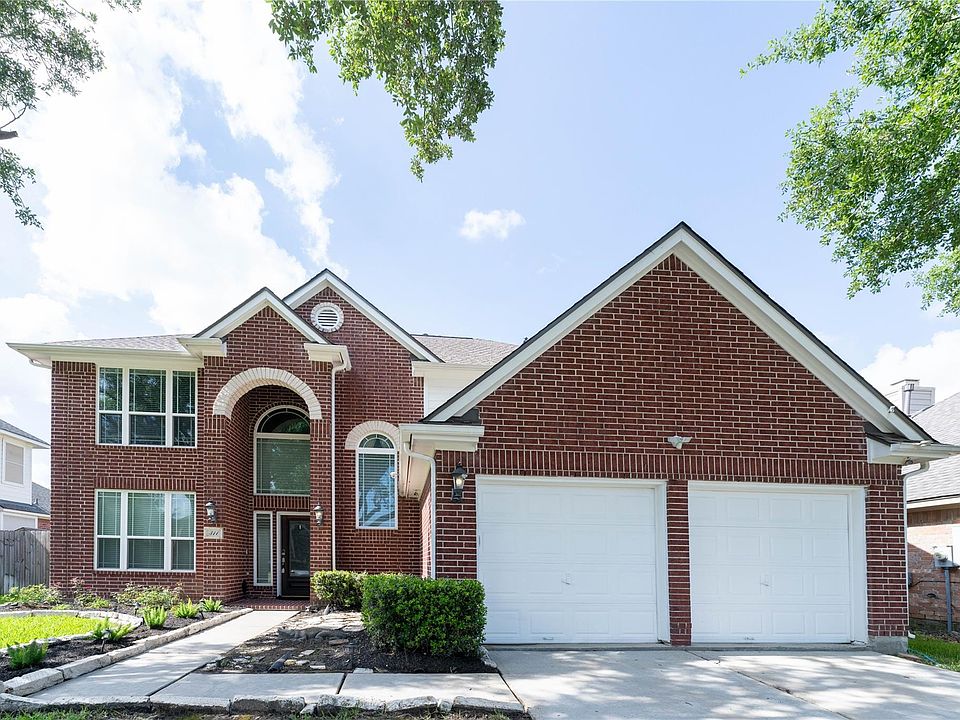 1st image of 311 Saunter Dr