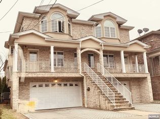 530 Hillside Ave #A, Palisades Park, NJ 07650