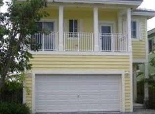 3525 NE 4th St, Homestead, FL 33033
