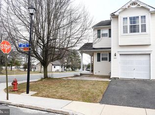201 N 4th St, Bally, PA 19503