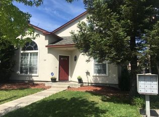 1669 Beacon Hill Dr, Salinas, CA 93906