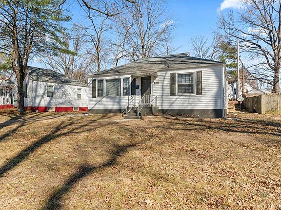 4th image of 7811 Underhill Dr