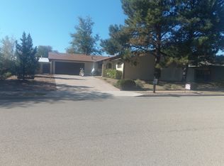 411 Grand Canyon Dr, White Rock, NM 87544