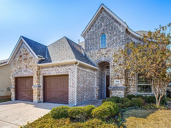 2nd image of 5904 Heron Bay Ln
