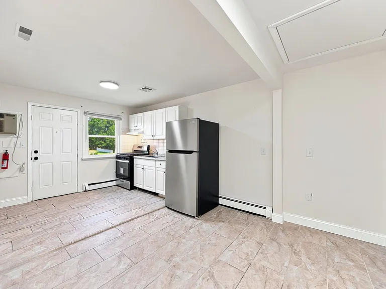 805 W New York Ave — Photo 17