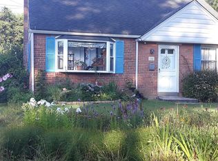 104 Rockwood Dr, Havertown, PA 19083