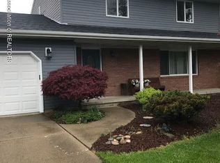 12771 W Greenfield Rd, Grand Ledge, MI 48837