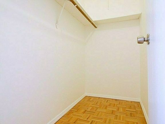 4th image of 175 W 90th St #16K