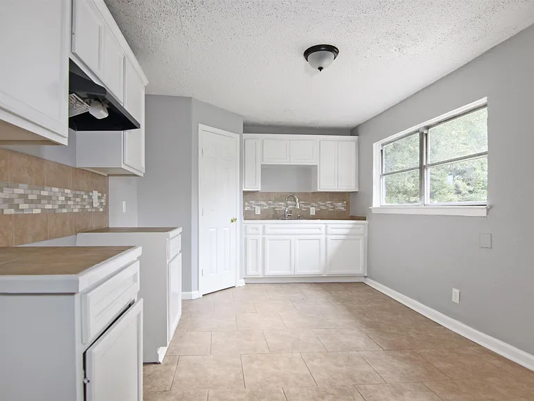 7244 Rhobell St — Photo 12