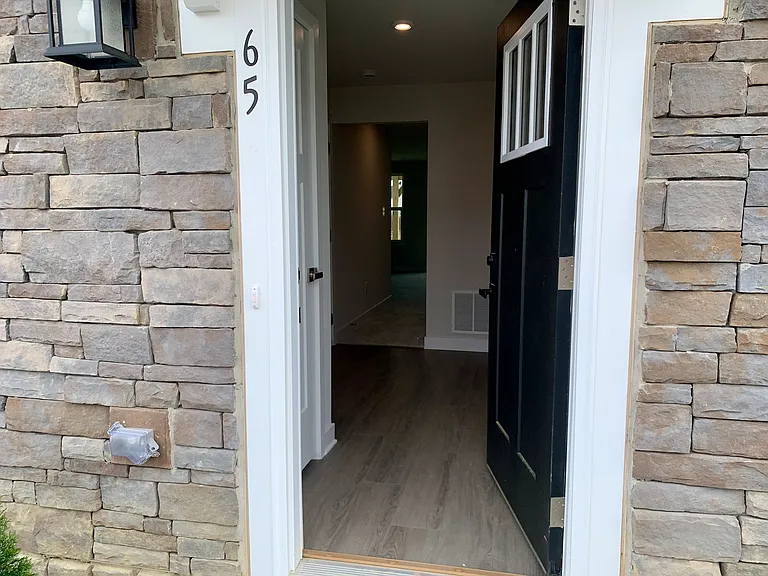 65 Rosemary Way — Photo 21