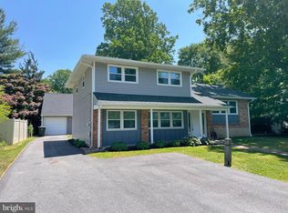 945 Alexandria Dr, Newark, DE 19711