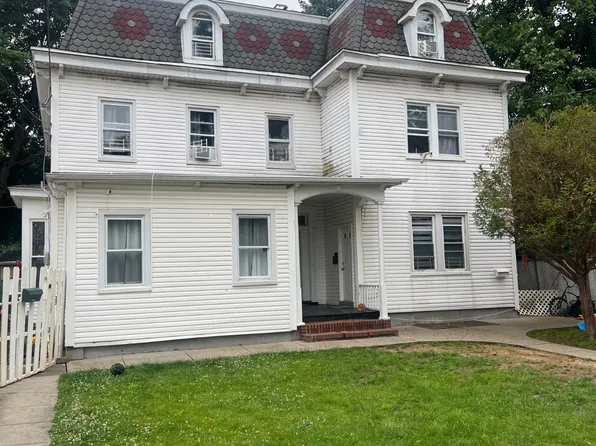 163-165 Bement Ave, Staten Island, NY 10310