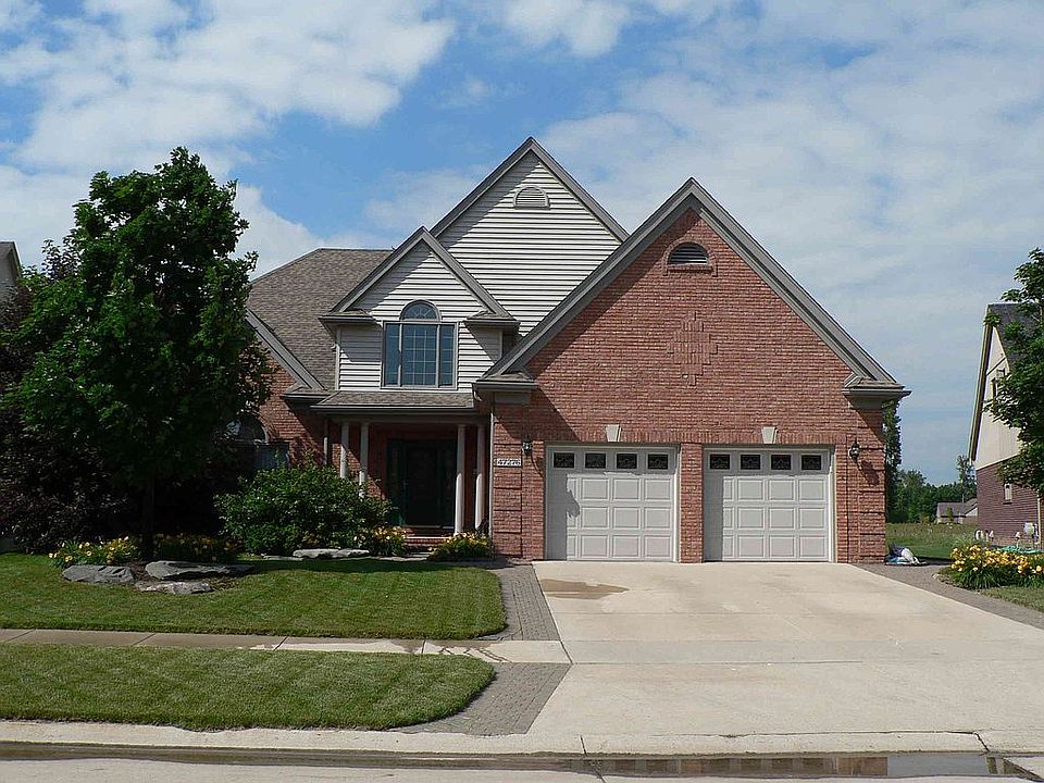 47276 Malburg Way Drive