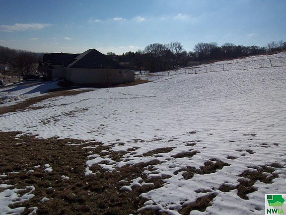 4th image of 2216 Pueblo Ct