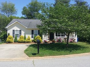 217 Jadin Ct, Winston Salem, NC 27107