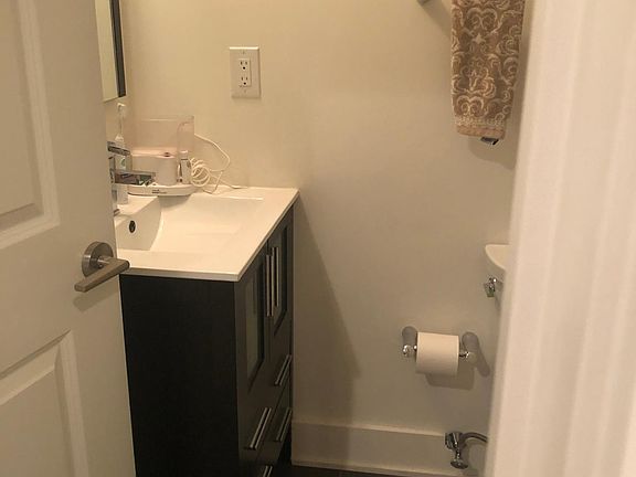 5th image of 1510 Frankford Ave #2