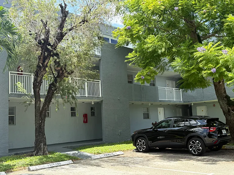 9371 Fontainebleau Blvd #I208 — Photo 18